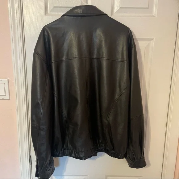 Men’s Genuine Leather Black Bomber Jacket - Picture 9 of 11